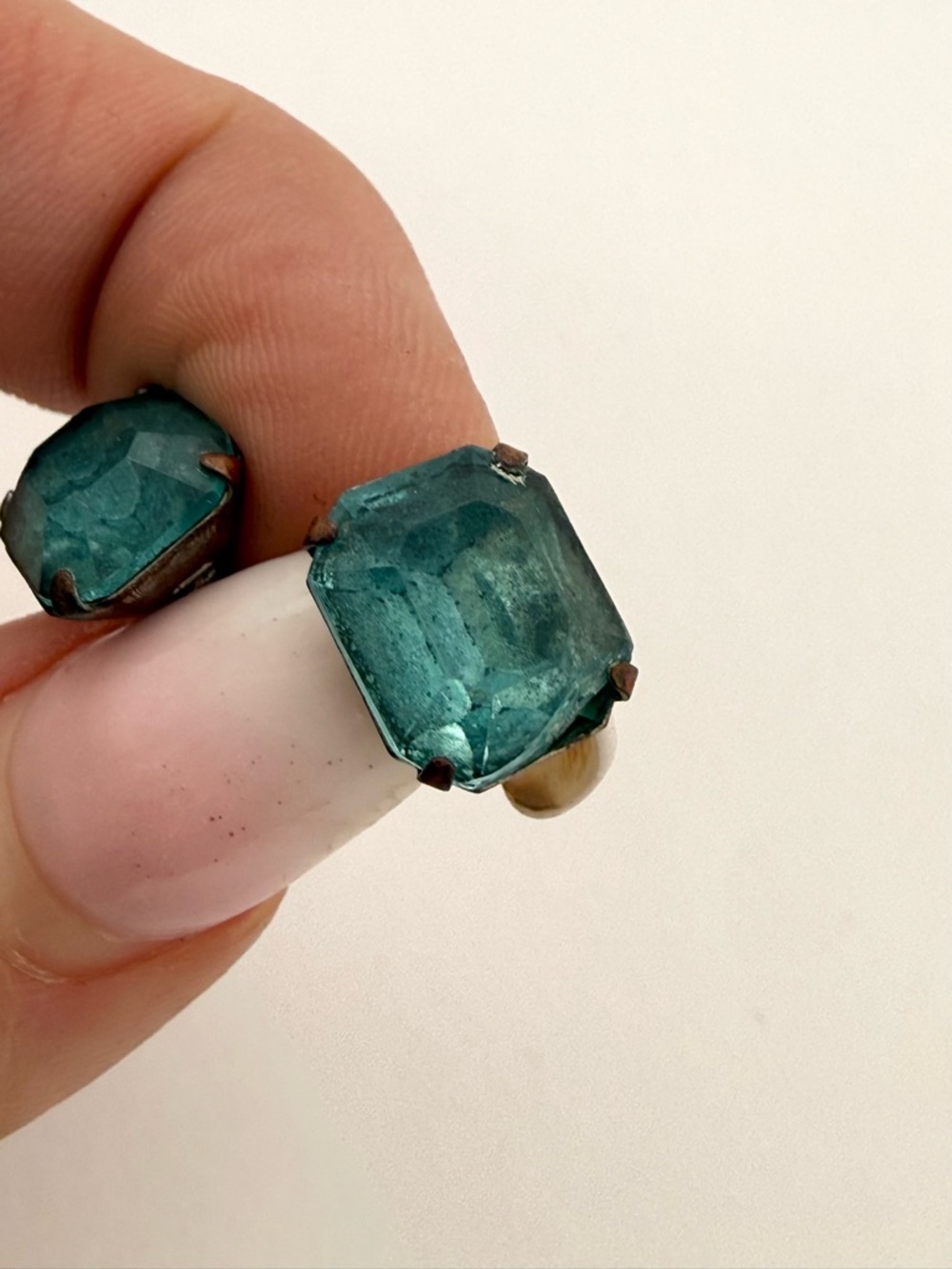 Vintage Copper Brass Cushion Cut Aqua Blue Czech Glass Rhinestone Cufflinks Set - Picture 5 of 5